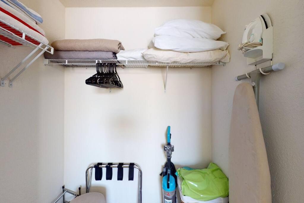 Clr109 Charming 1 Bedroom Overlooking The Pool ラキンタ エクステリア 写真