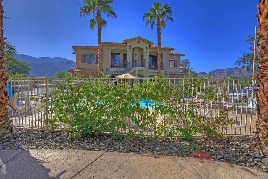 Clr109 Charming 1 Bedroom Overlooking The Pool ラキンタ エクステリア 写真