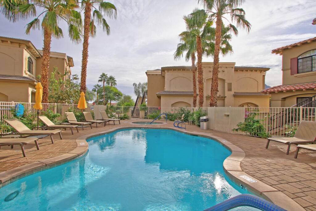 Clr109 Charming 1 Bedroom Overlooking The Pool ラキンタ エクステリア 写真