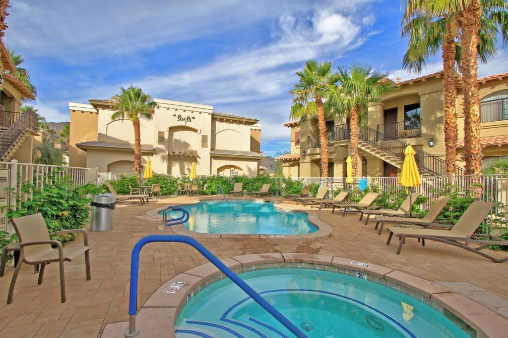 Clr109 Charming 1 Bedroom Overlooking The Pool ラキンタ エクステリア 写真